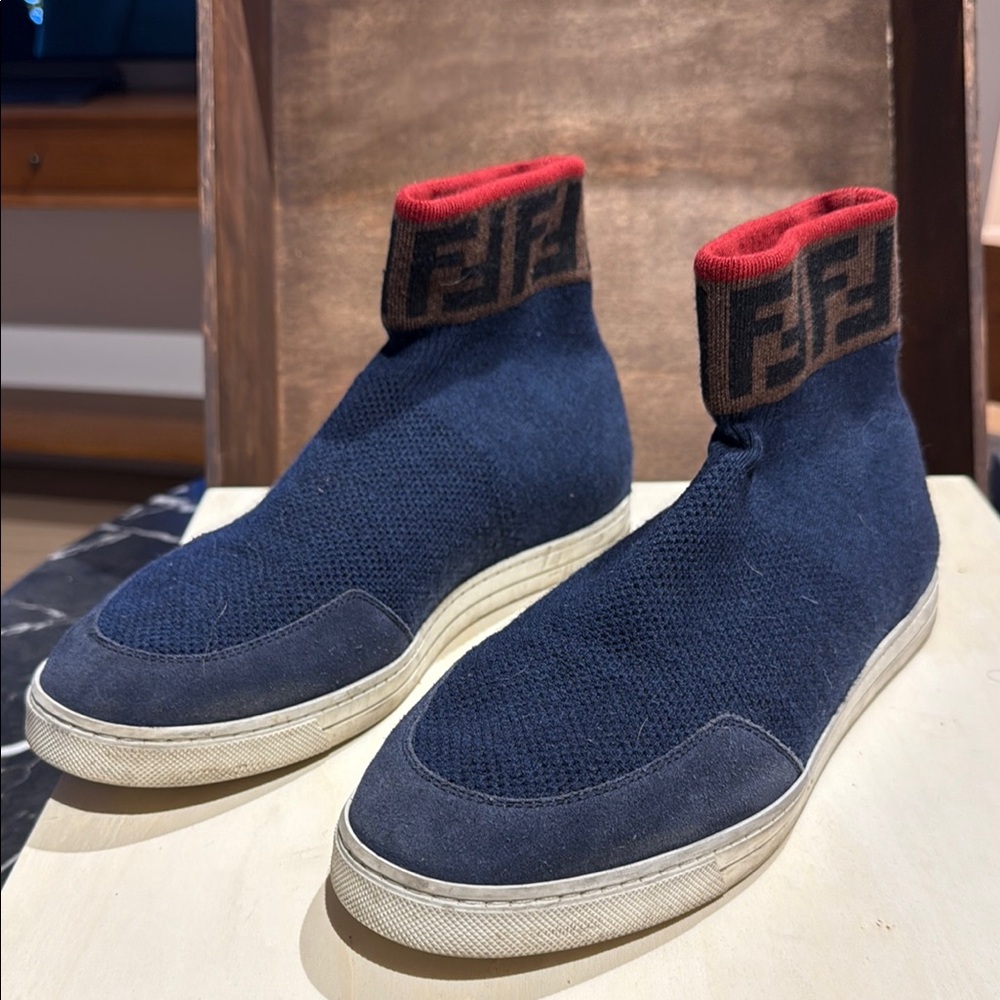 Fendi men’s sock sneaker marked size 7 fits US 8-8.5